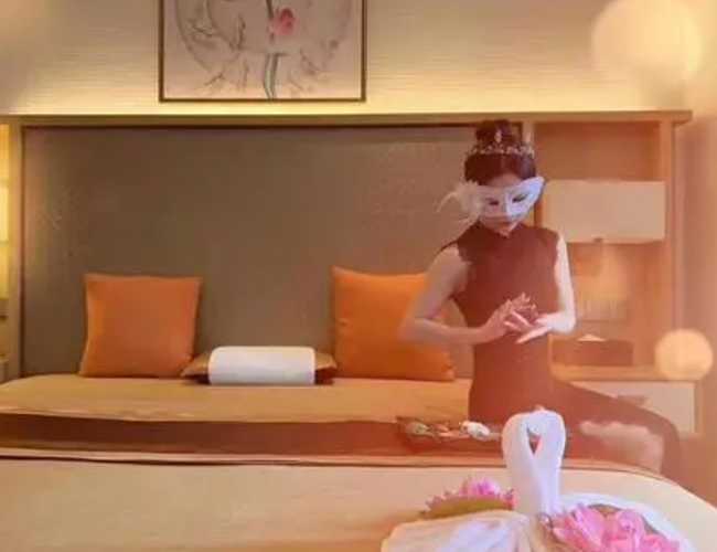 我在青岛体验了下高端男士按摩spa会馆，私人会所花样超多